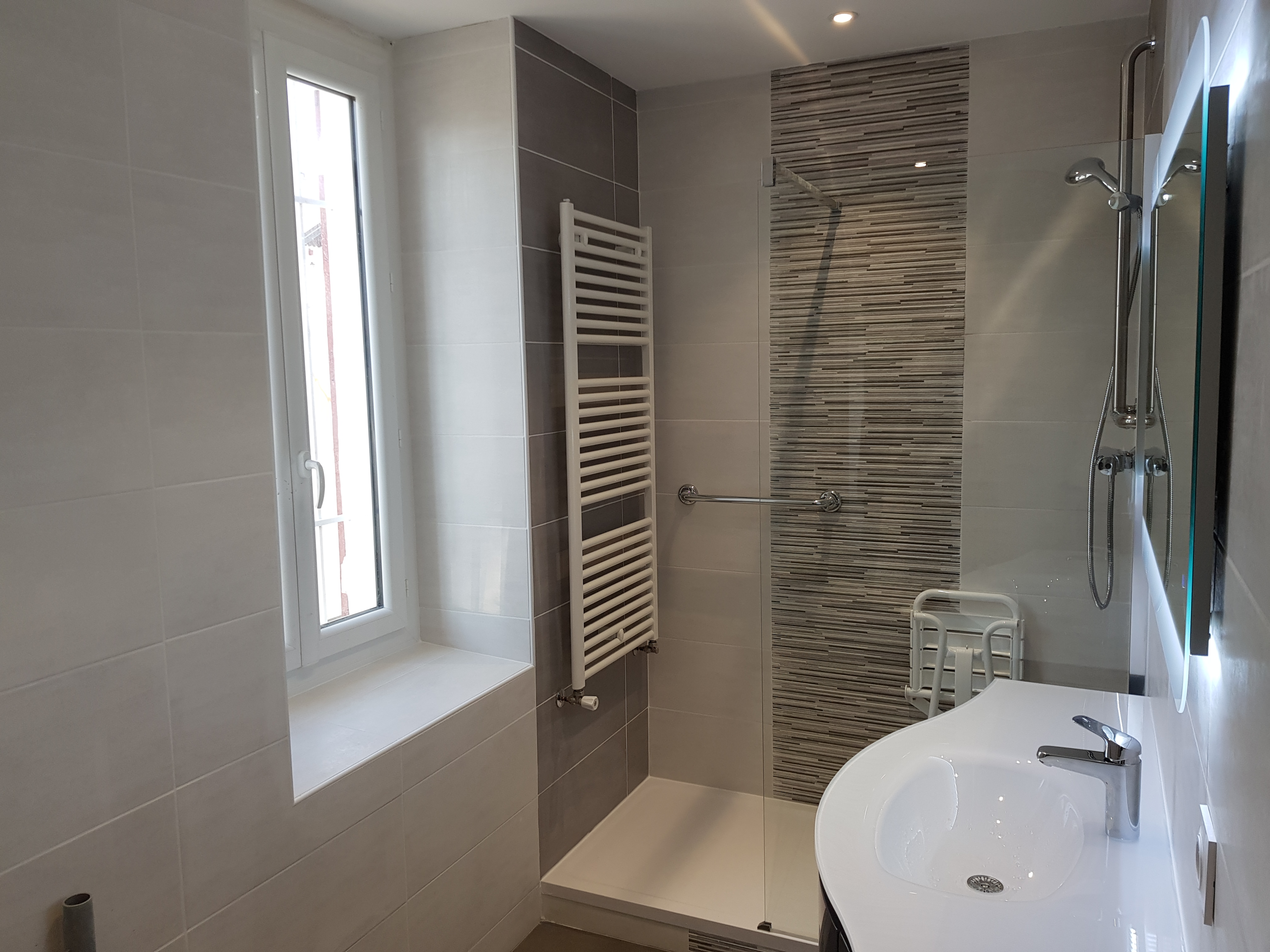 Avant modernisation salle d'eau